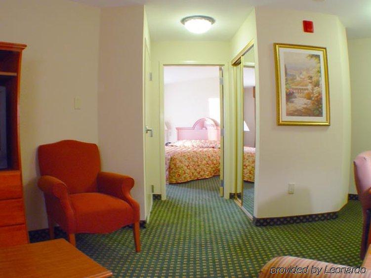 Holiday Inn Express Windsor Sonoma Wine Country By Ihg Номер фото