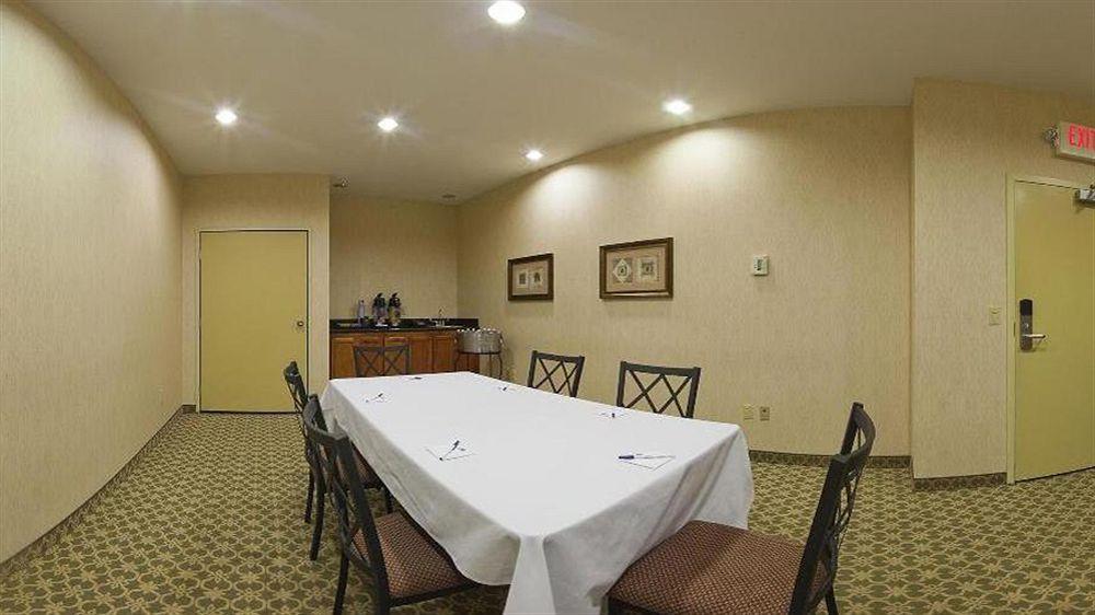 Holiday Inn Express Windsor Sonoma Wine Country By Ihg Экстерьер фото